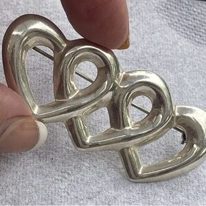 Vintage Signed  SU 925 Thai Silver 3 Hearts Brooch Pin